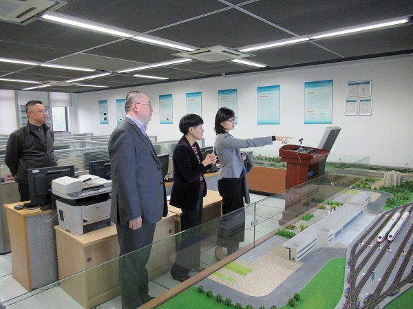 1543212579787610.jpg 2.jpg